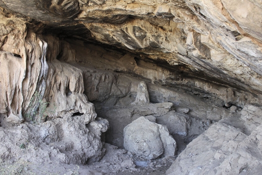 アフリカの4万年前のオーカーを使用 