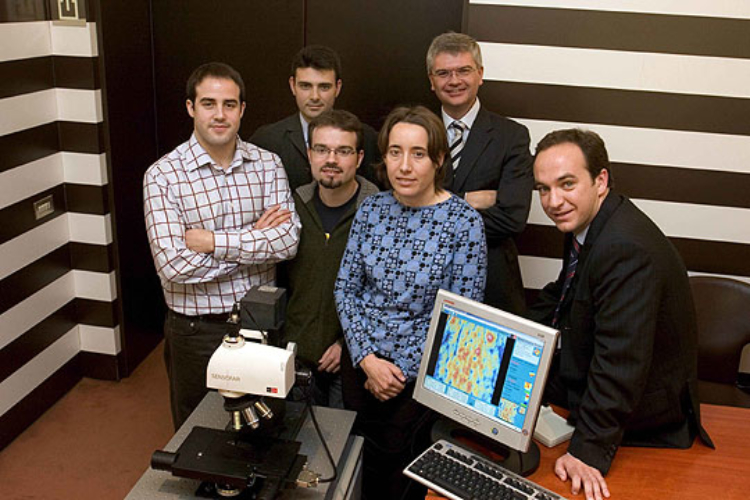 Sensofar Wins Photonics Spectra’s 2004 Circle of Excellence Award Sensofar Wins Photonics Spectra’s 2004 Circle of Excellence Award