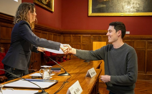 Narcís Vilar receives the Antoni M. Badia i Margarit Award for his doctoral thesis research